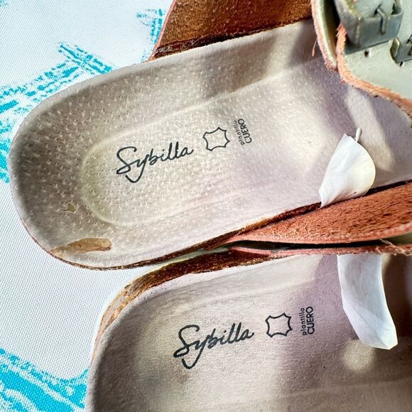 Sandals - Picture 4 of 8